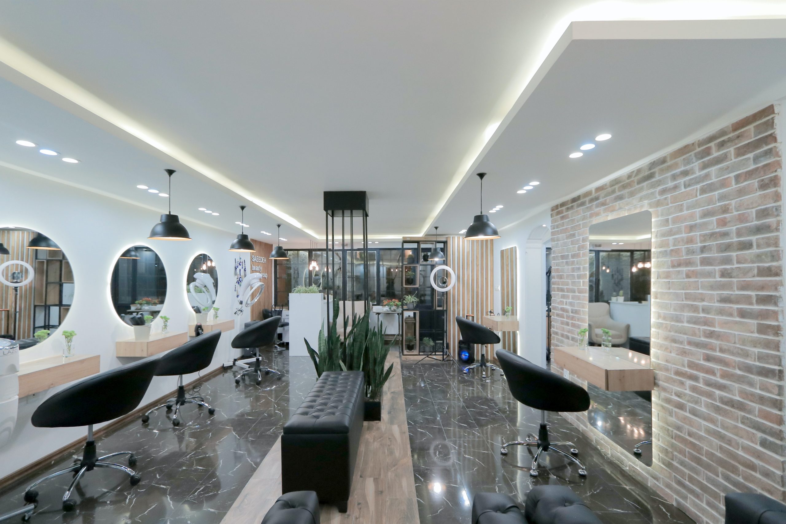 spa-beauty-salon-cleaning-services